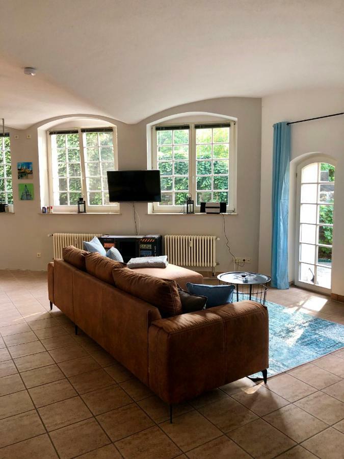 Ferienwohnung Am Wasser Villa Graf Von Pfeil Дрезден Екстериор снимка
