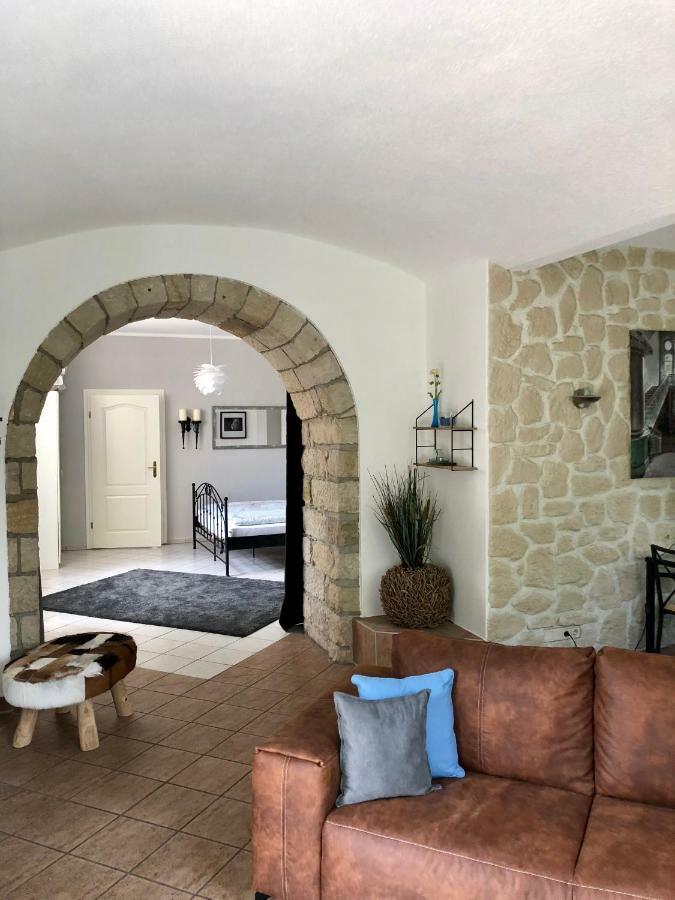 Ferienwohnung Am Wasser Villa Graf Von Pfeil Дрезден Екстериор снимка